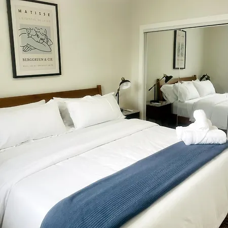 Beautiful Chicago 2Bd 1Ba Apartment